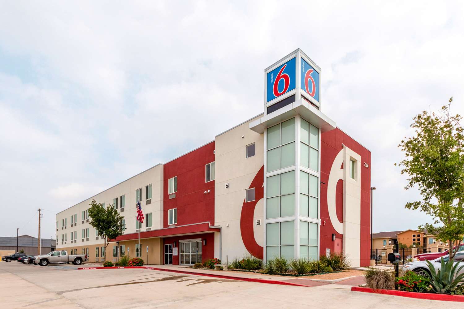 Hotel MOTEL 6 LAREDO AIRPORT