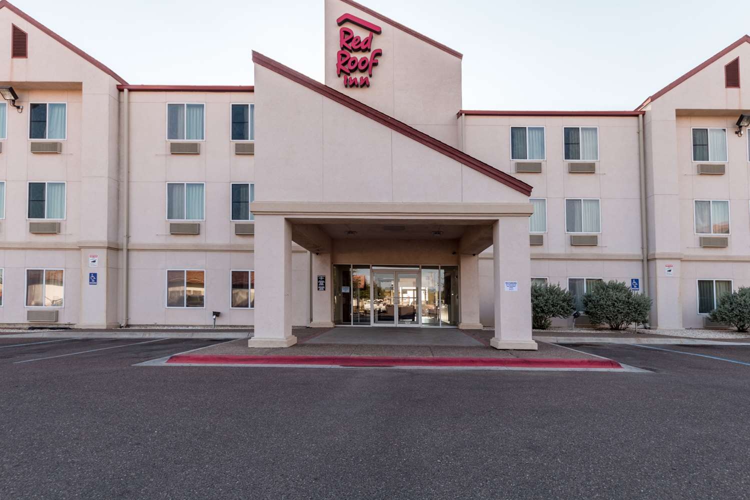 Hotel RED ROOF INN LAREDO  I-83 SOUTH