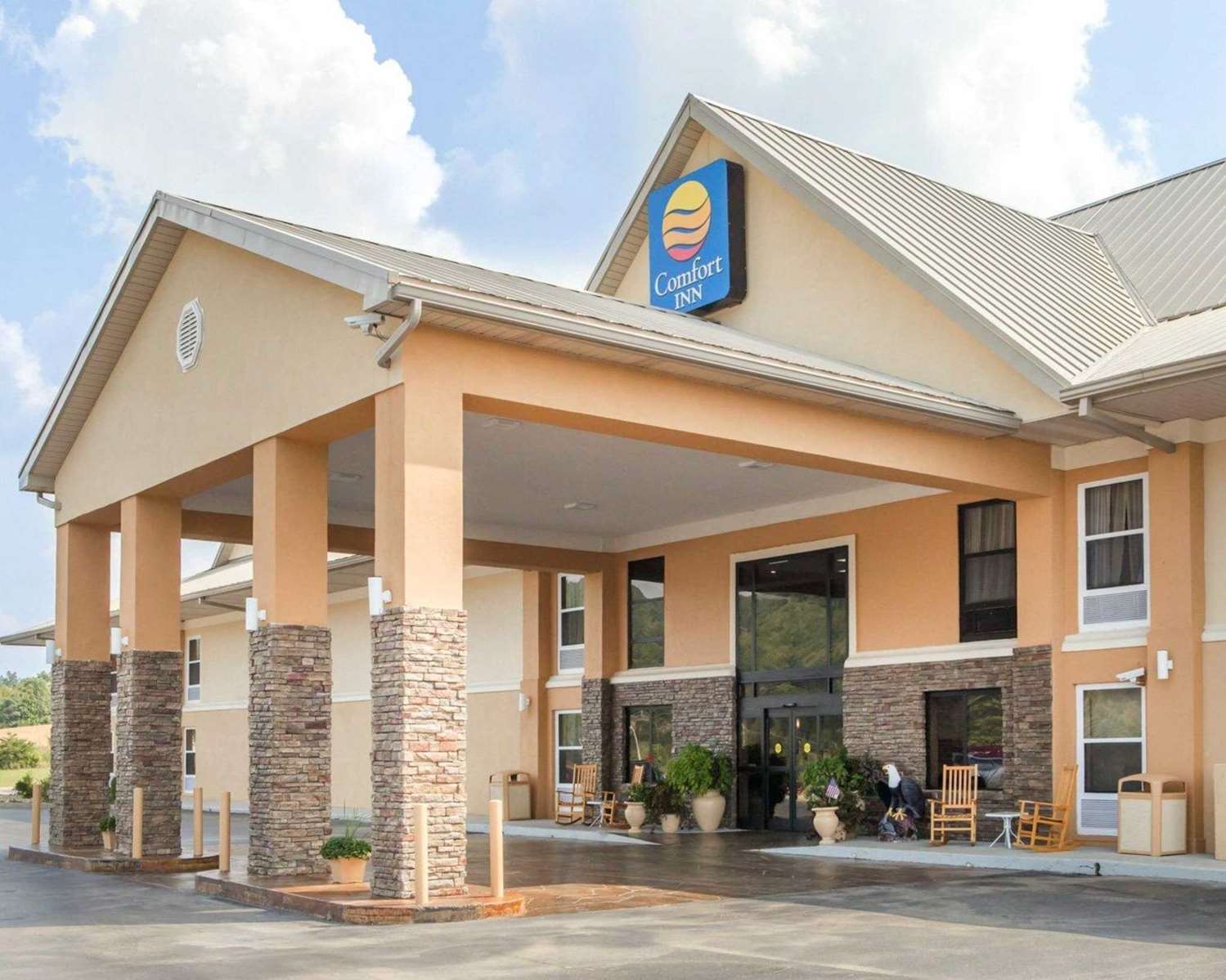 Hotel COMFORT INN PIONEER