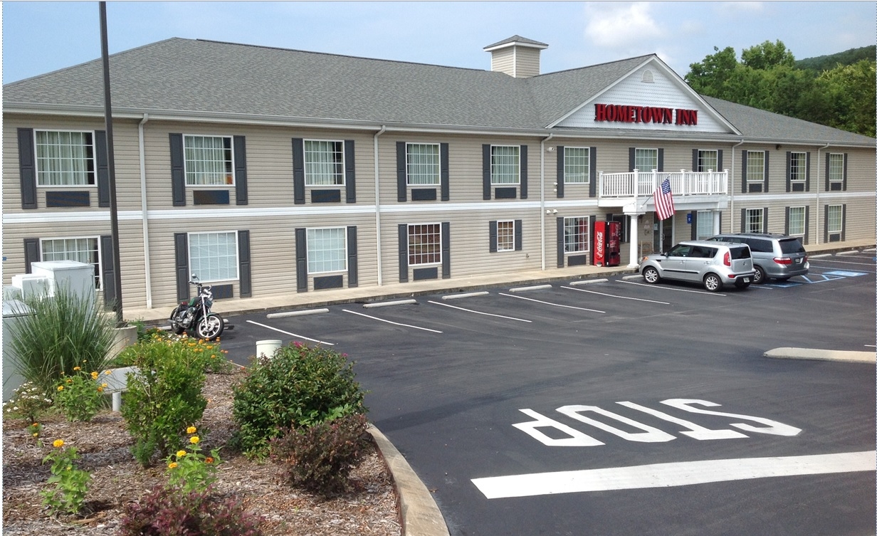 Hotel HOME TOWN INN SODDY DAISY