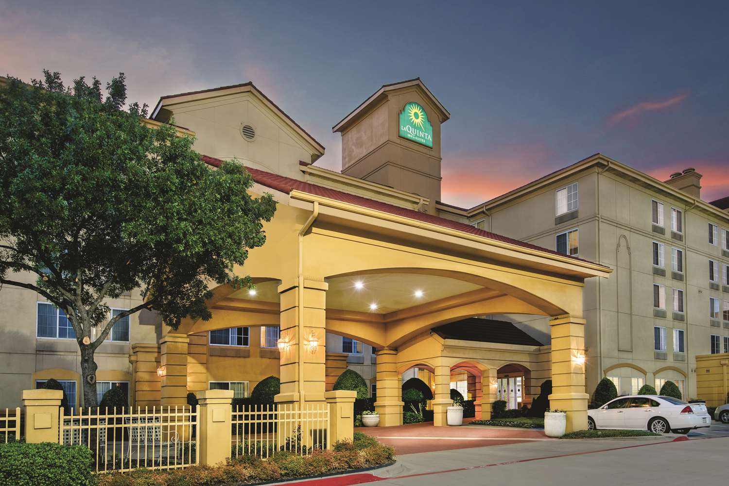 Hotel LA QUINTA INN & SUITES DFW AIRPORT SOUTH / IRVING