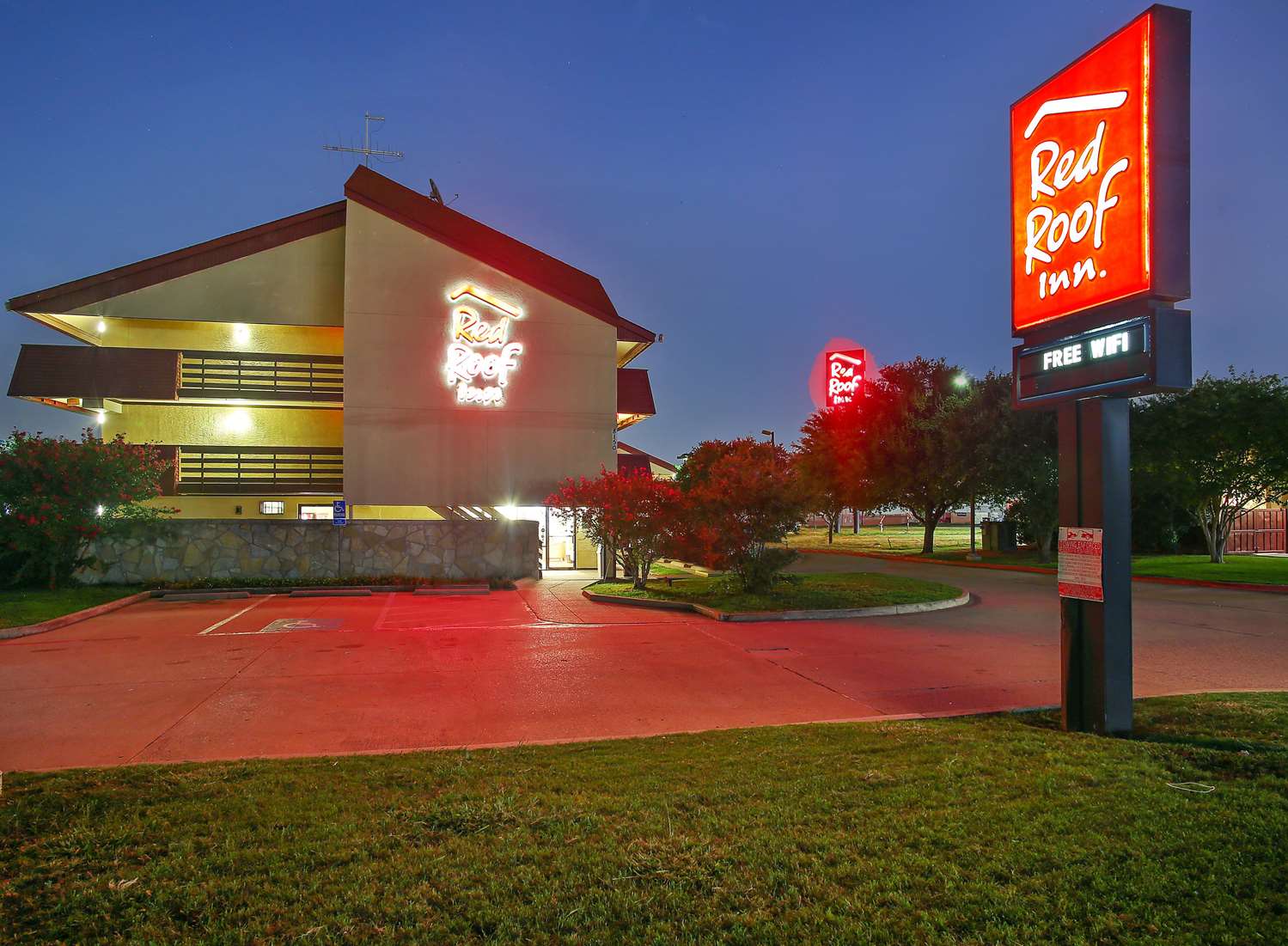 Hotel RED ROOF DALLAS-DFW AIRPORT NORTH