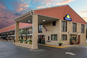 Hotel DAYS INN BY WYNDHAM, LAKE CITY