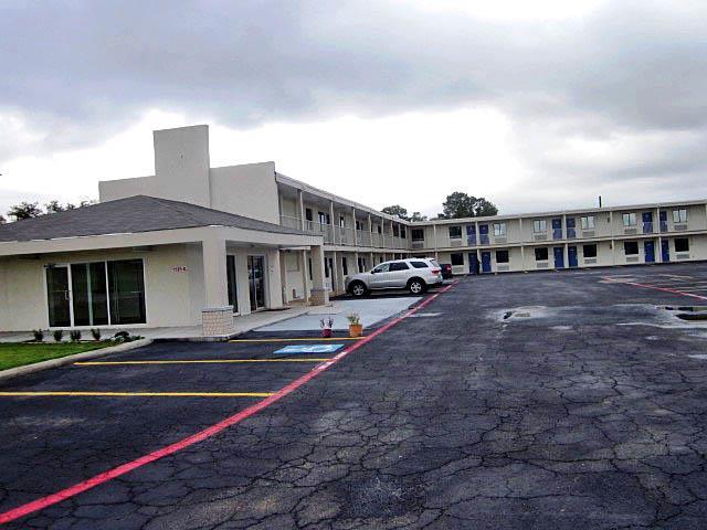 Hotel MOTEL 6 SULPHUR SPRINGS