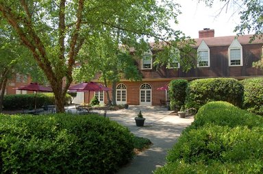Hotel 1776 KNIGHTS INN WILLIAMSBURG