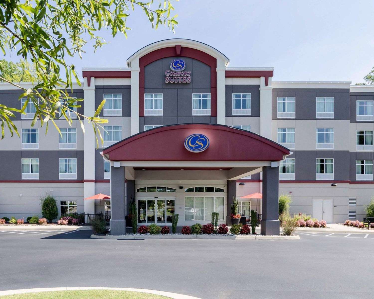 Hotel COMFORT SUITES BYPASS