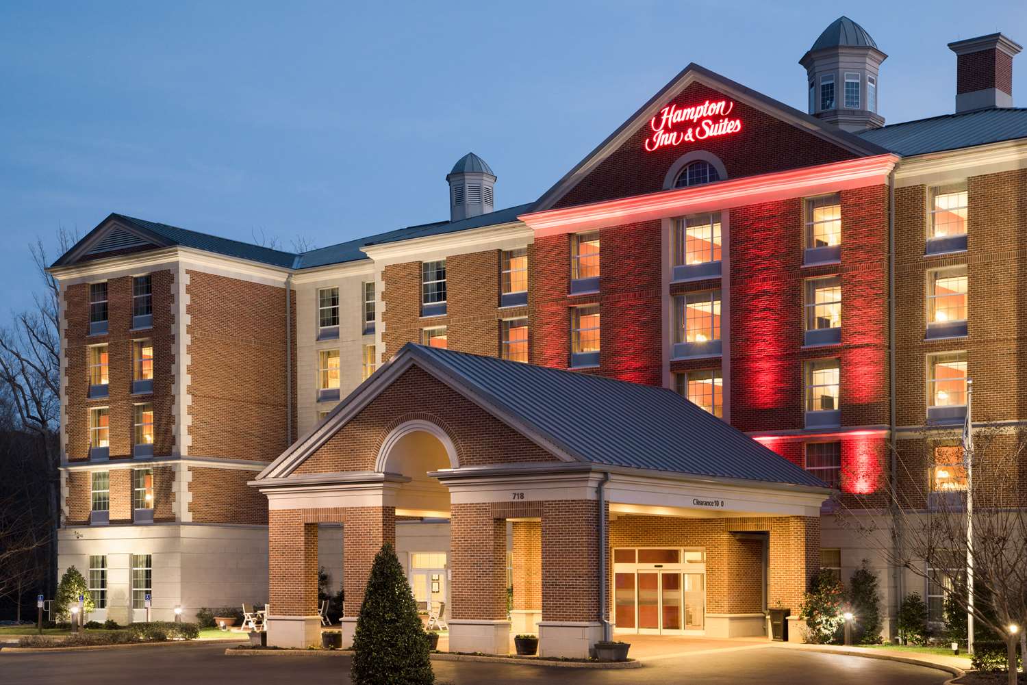 Hotel HAMPTON INN - SUITES WILLIAMSBURG-CENTRAL