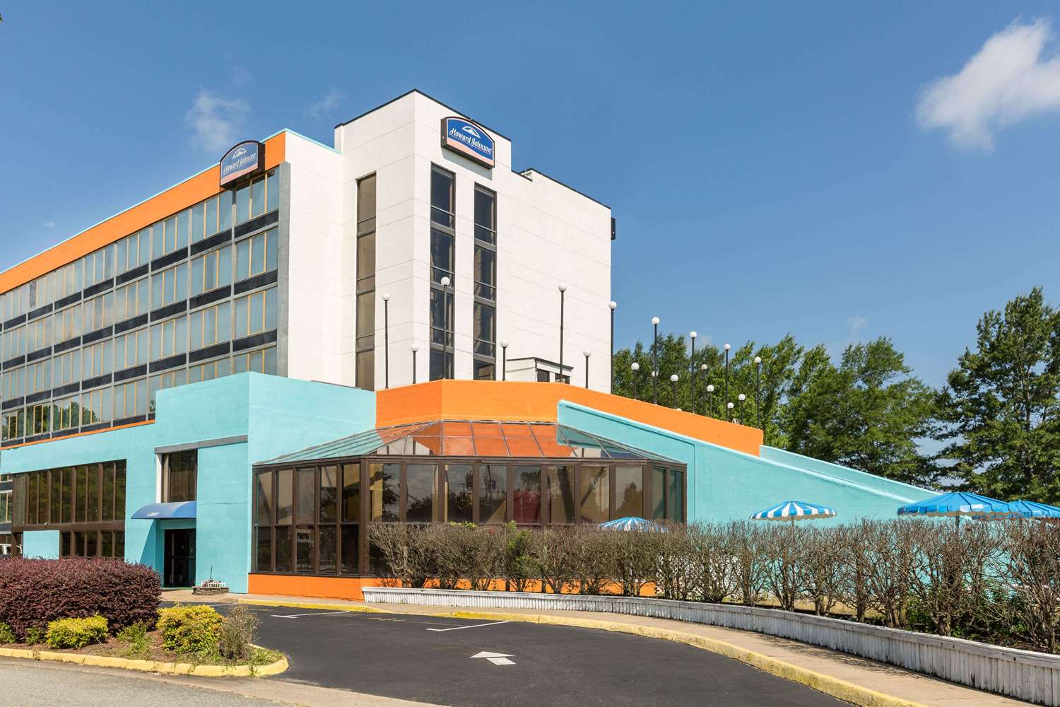 Hotel HOWARD JOHNSON INN WILLIAMSBURG