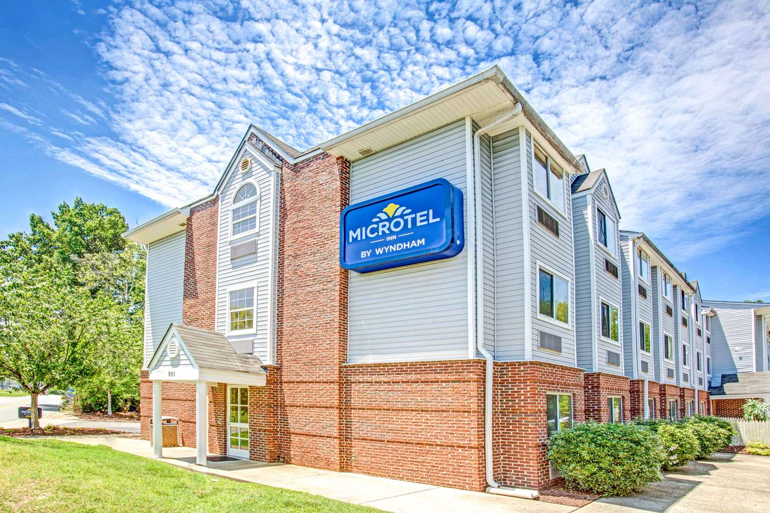 Hotel MICROTEL INN & SUITES BY WYNDHAM NEWPORT NEWS AIRPORT