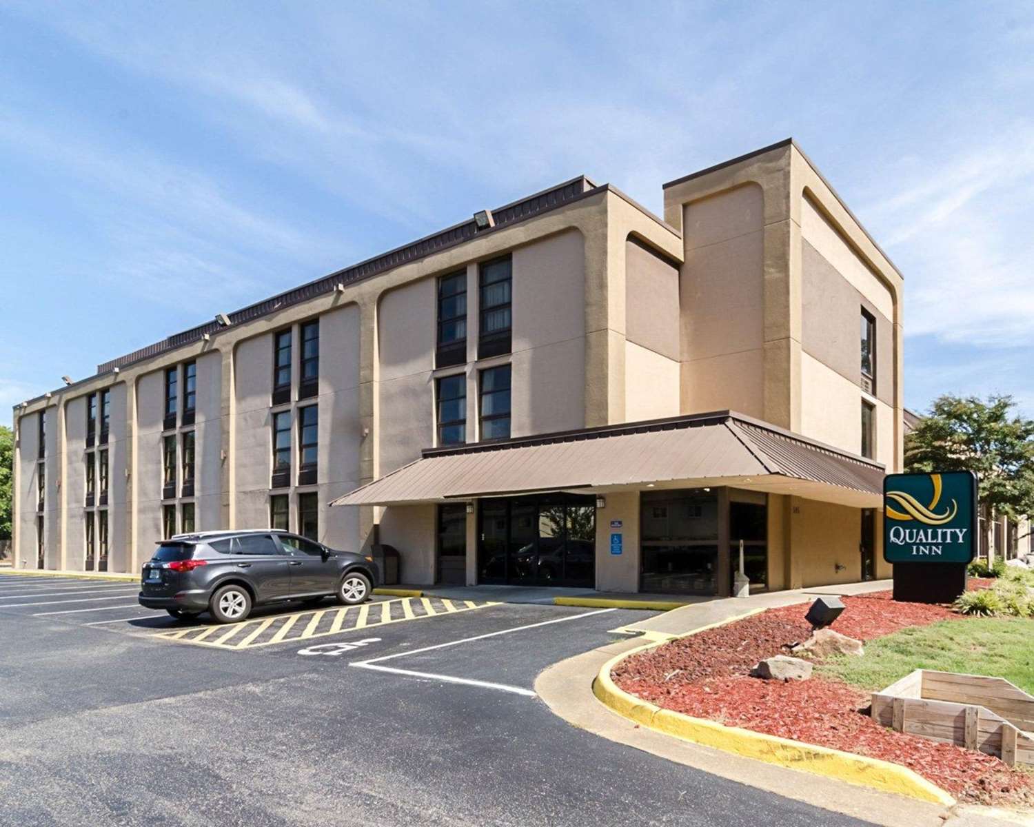 Hotel QUALITY INN HISTORIC EAST - BUSCH GARDENS AREA