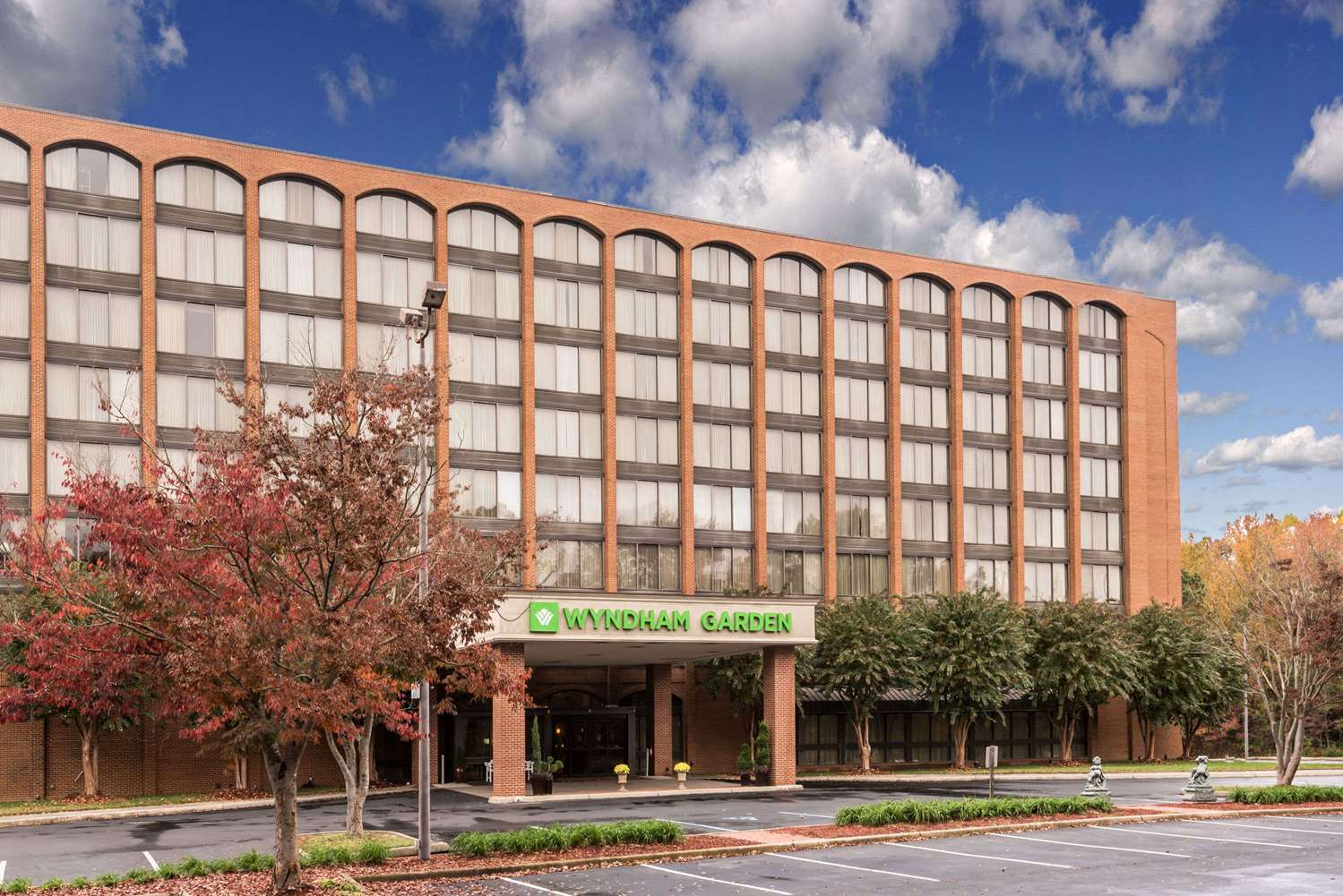Hotel WYNDHAM GARDEN WILLIAMSBURG BUSCH GARDENS AREA