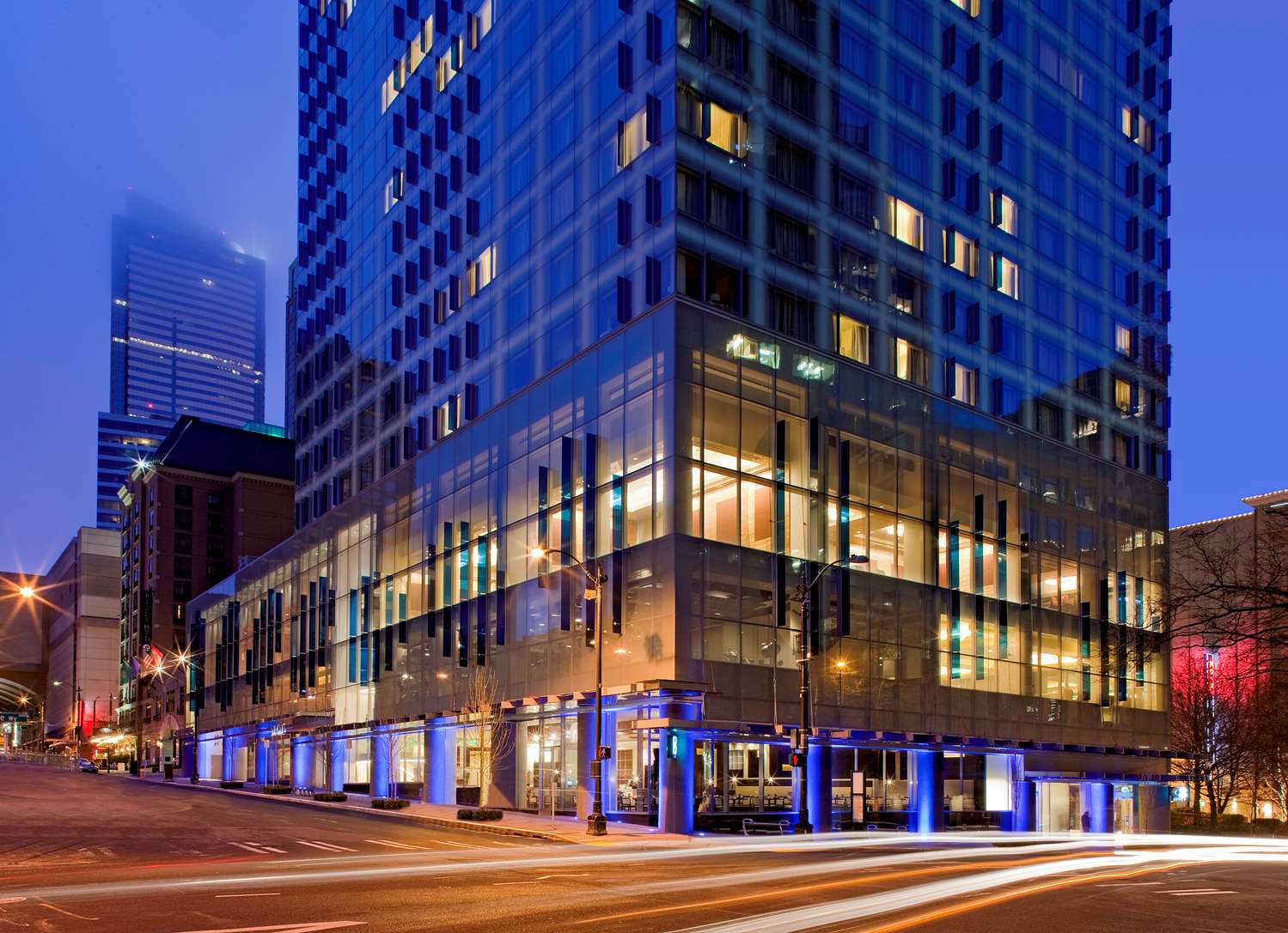 Hotel HYATT AT OLIVE 8