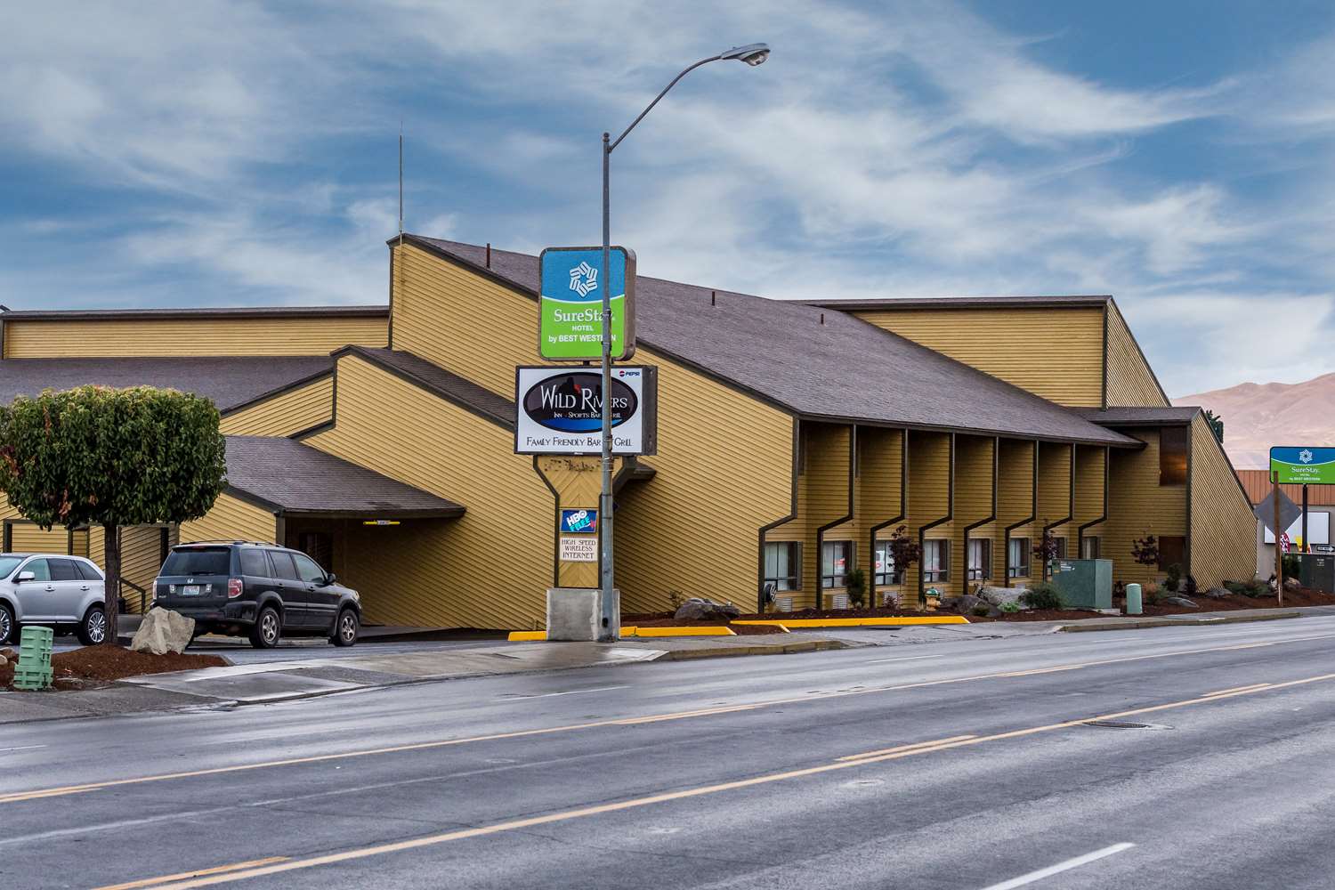 Hotel SURESTAY HOTEL BY BEST WESTERN WENATCHEE