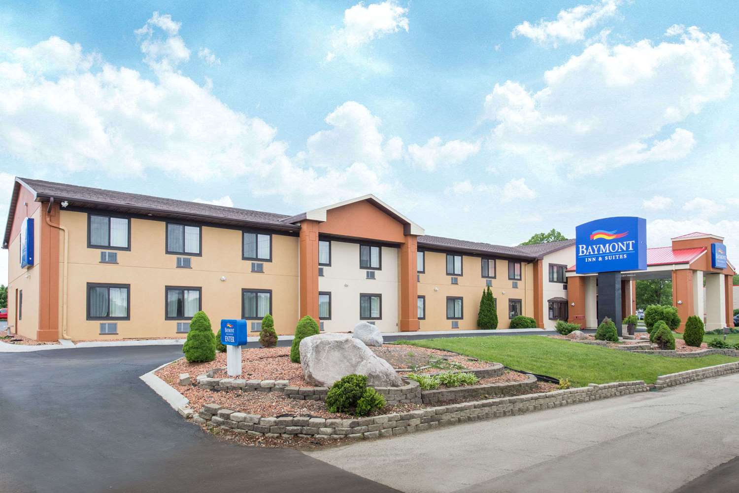 Hotel BAYMONT INN & SUITES WAUKESHA