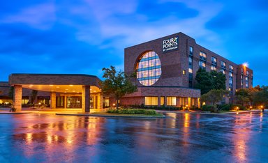 Hotel FOUR POINTS BY SHERATON MILWAUKEE NORTH SHORE