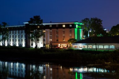 Hotel HOLIDAY INN MILWAUKEE RIVERFRONT