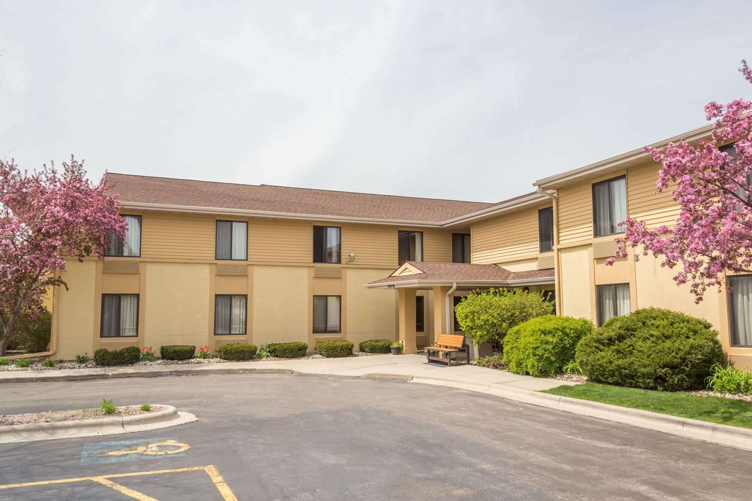 Hotel SUPER 8 GERMANTOWN/MILWAUKEE