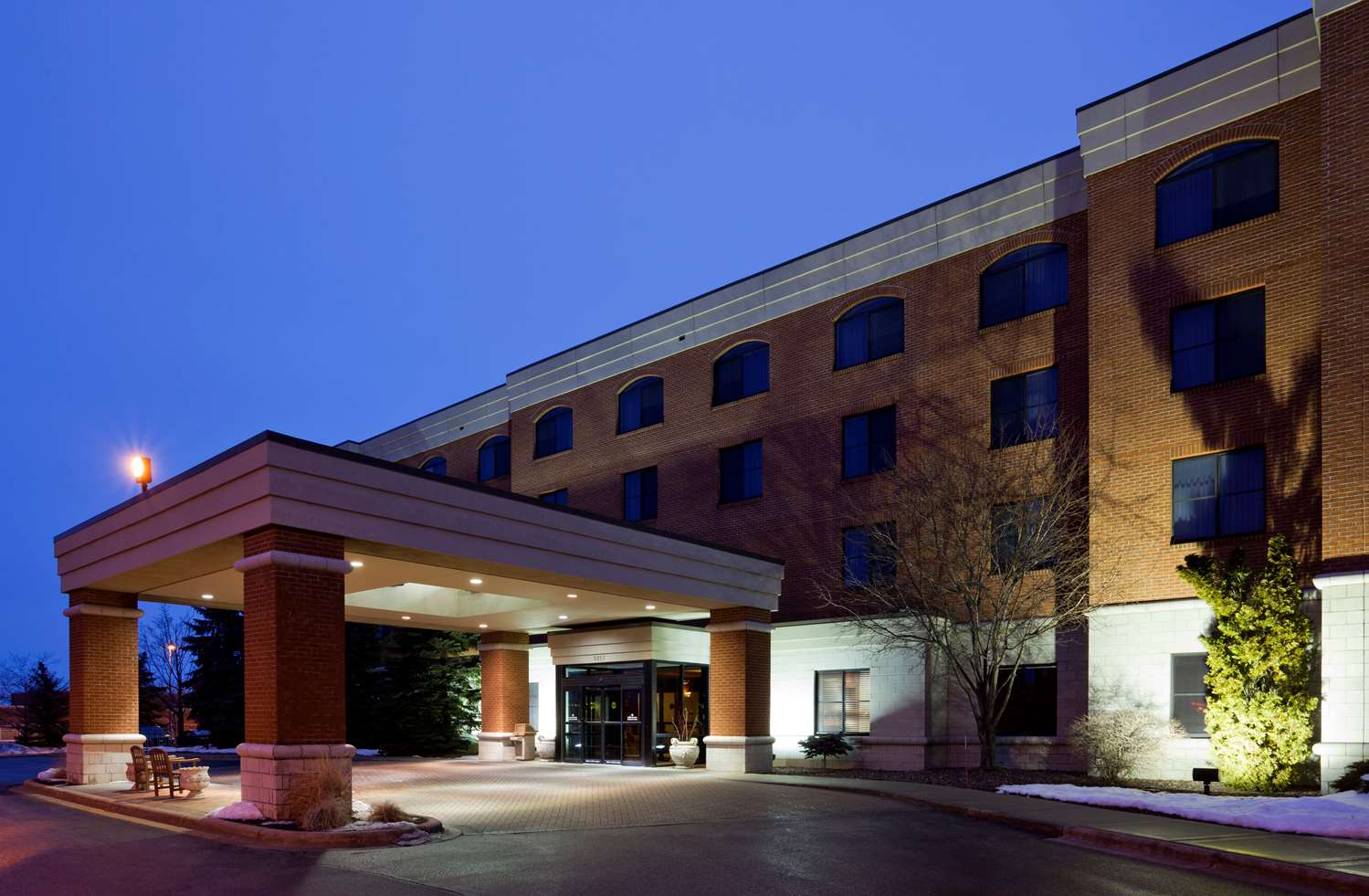 Hotel LA QUINTA INN & SUITES MADISON AMERICAN CENTER