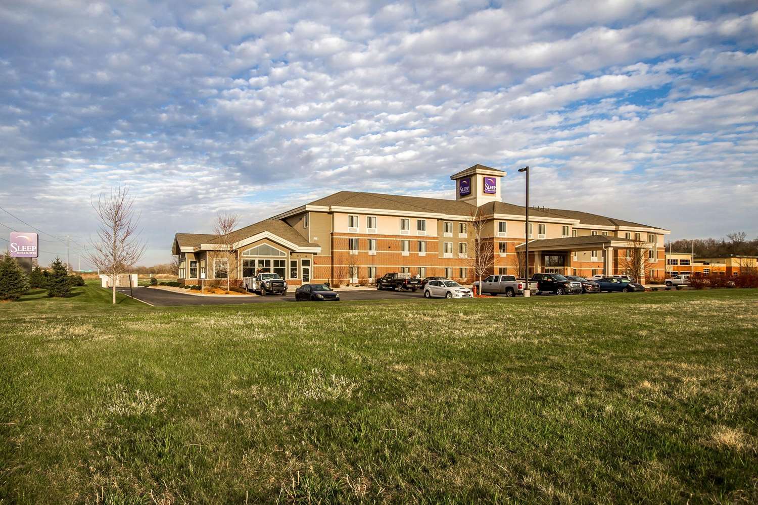 Hotel SLEEP INN & SUITES
