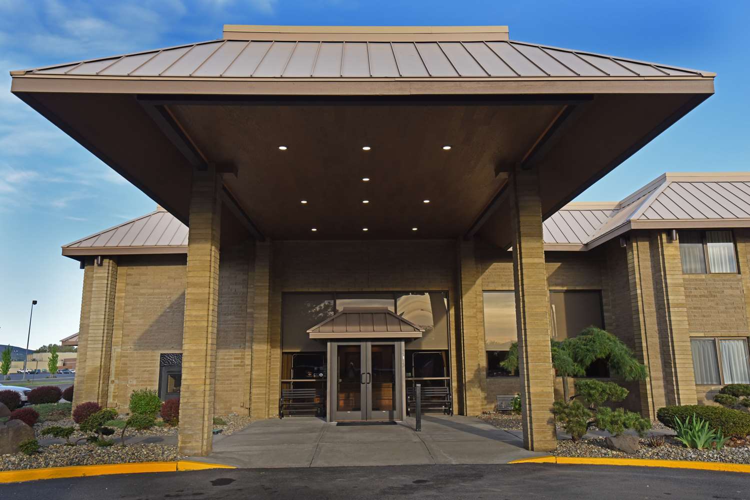 Hotel BEST WESTERN PLUS AHTANUM INN