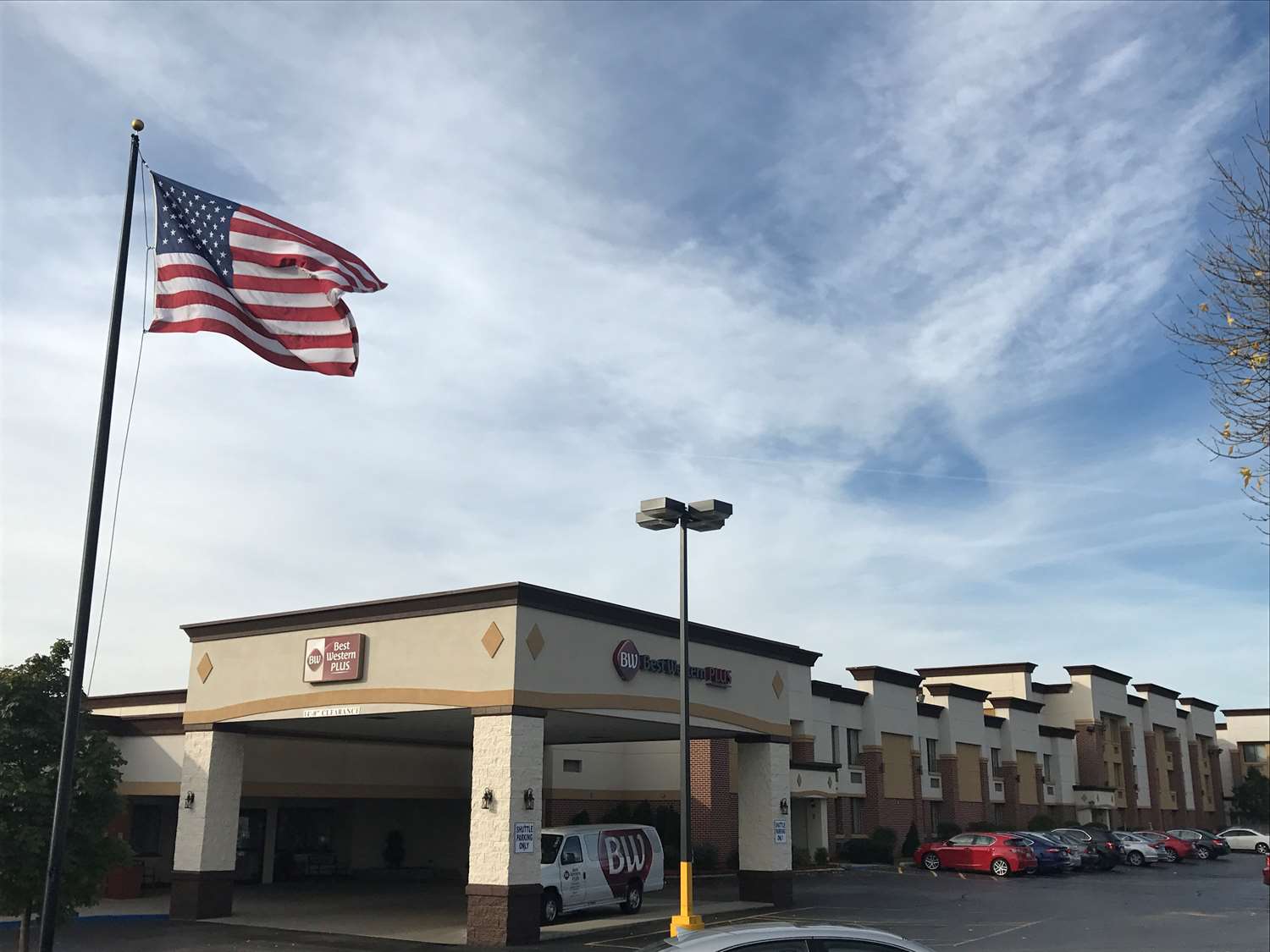 Hotel BEST WESTERN PLUS MILWAUKEE AIRPORT HOTEL & CONFERENCE CENTER