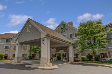 Hotel HOLIDAY INN HOTEL & SUITES MILWAUKEE AIRPORT