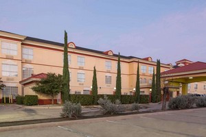 Hotel COMFORT SUITES NORTH FOSSIL CREEK