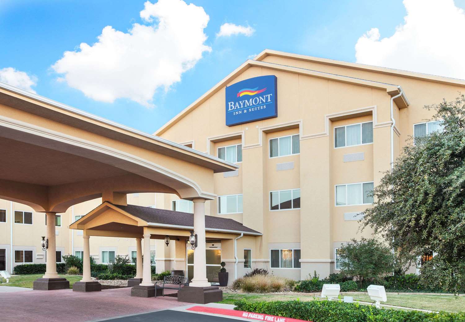 Hotel BAYMONT INN & SUITES LUBBOCK WEST