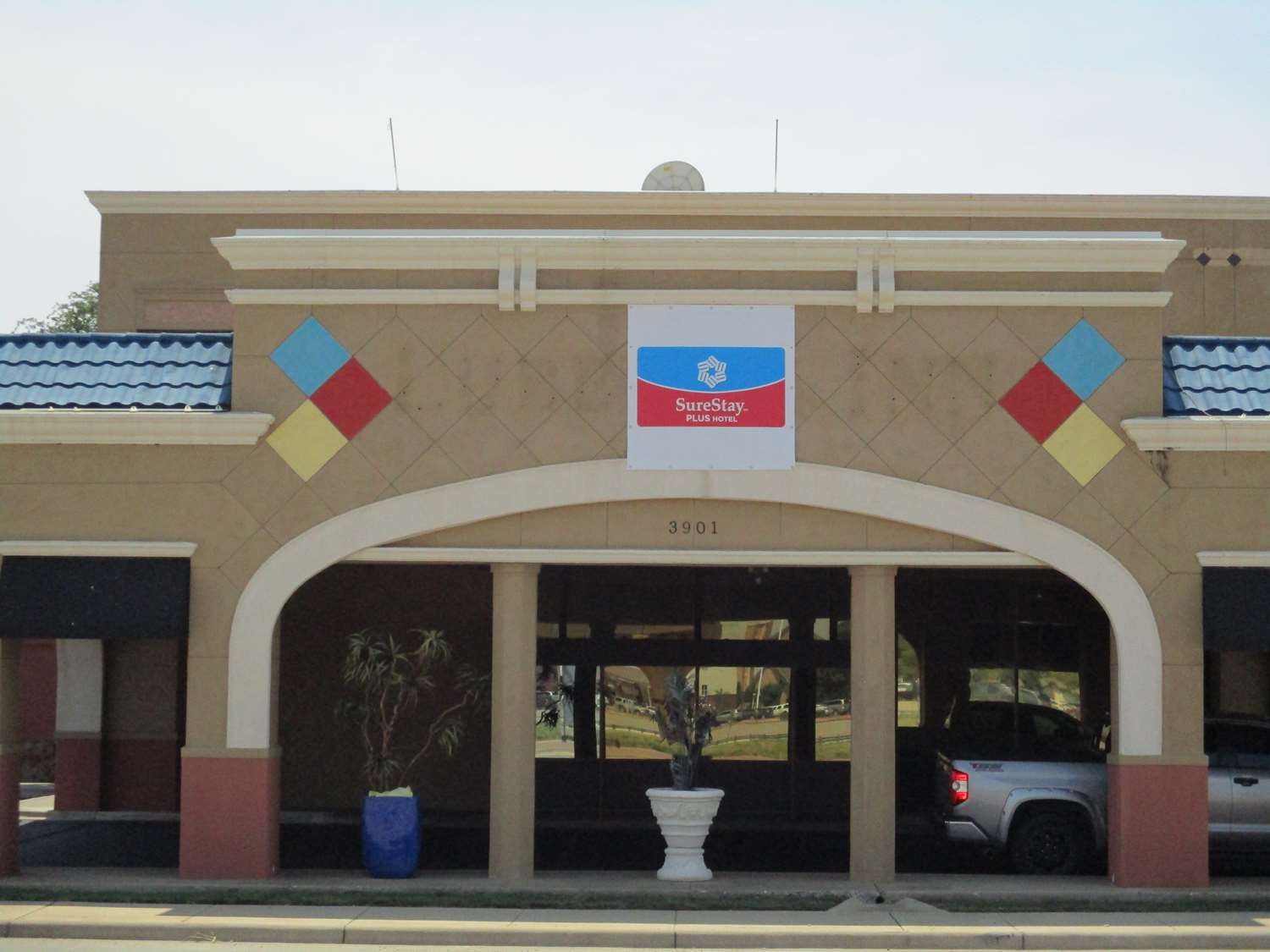 Hotel SURESTAY PLUS HOTEL BY BEST WESTERN LUBBOCK MEDICAL CENTER