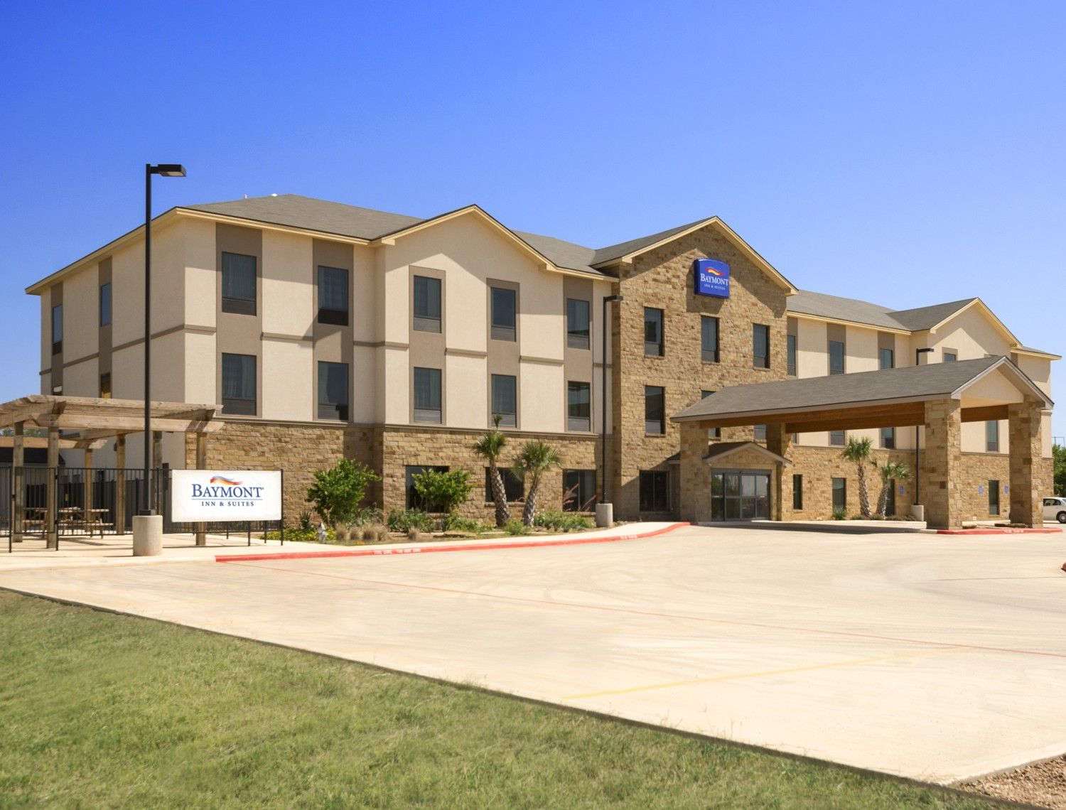 Hotel BAYMONT INN & SUITES COTULLA