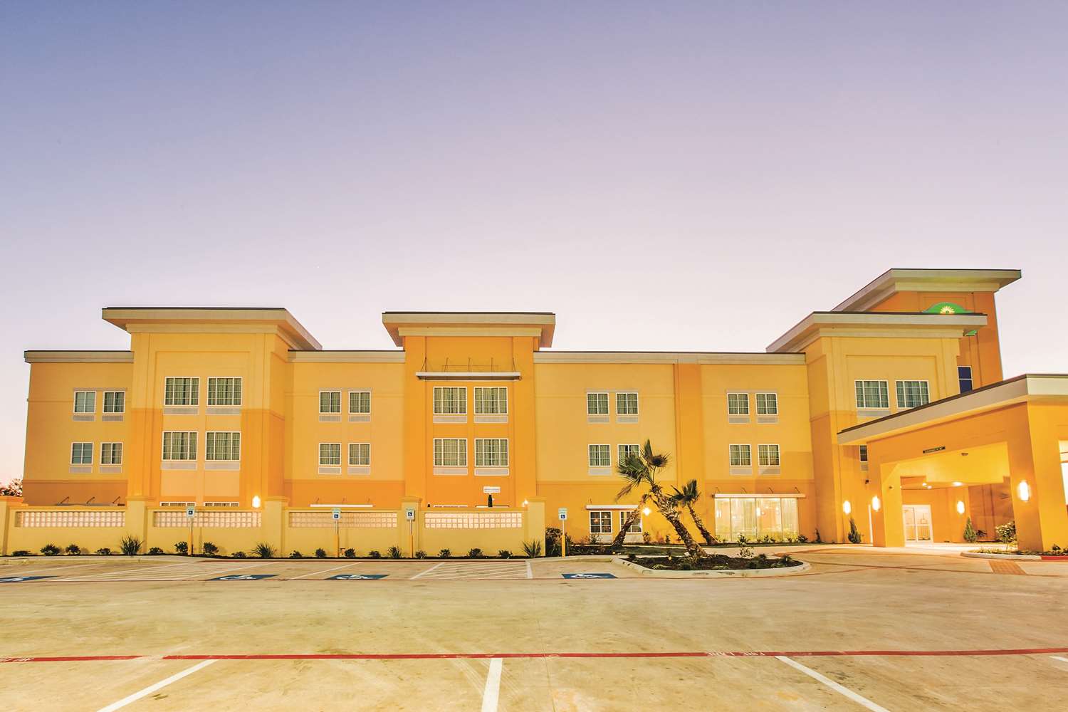 Hotel LA QUINTA INN & SUITES COTULLA