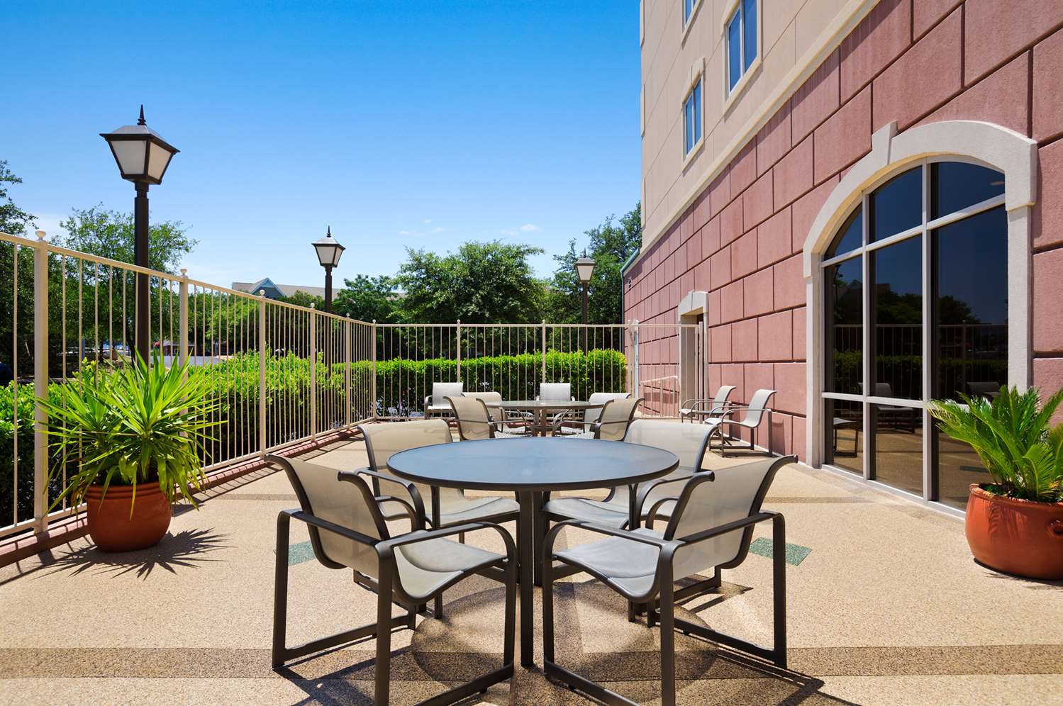 Hotel EMBASSY SUITES BY HILTON AUSTIN ARBORETUM