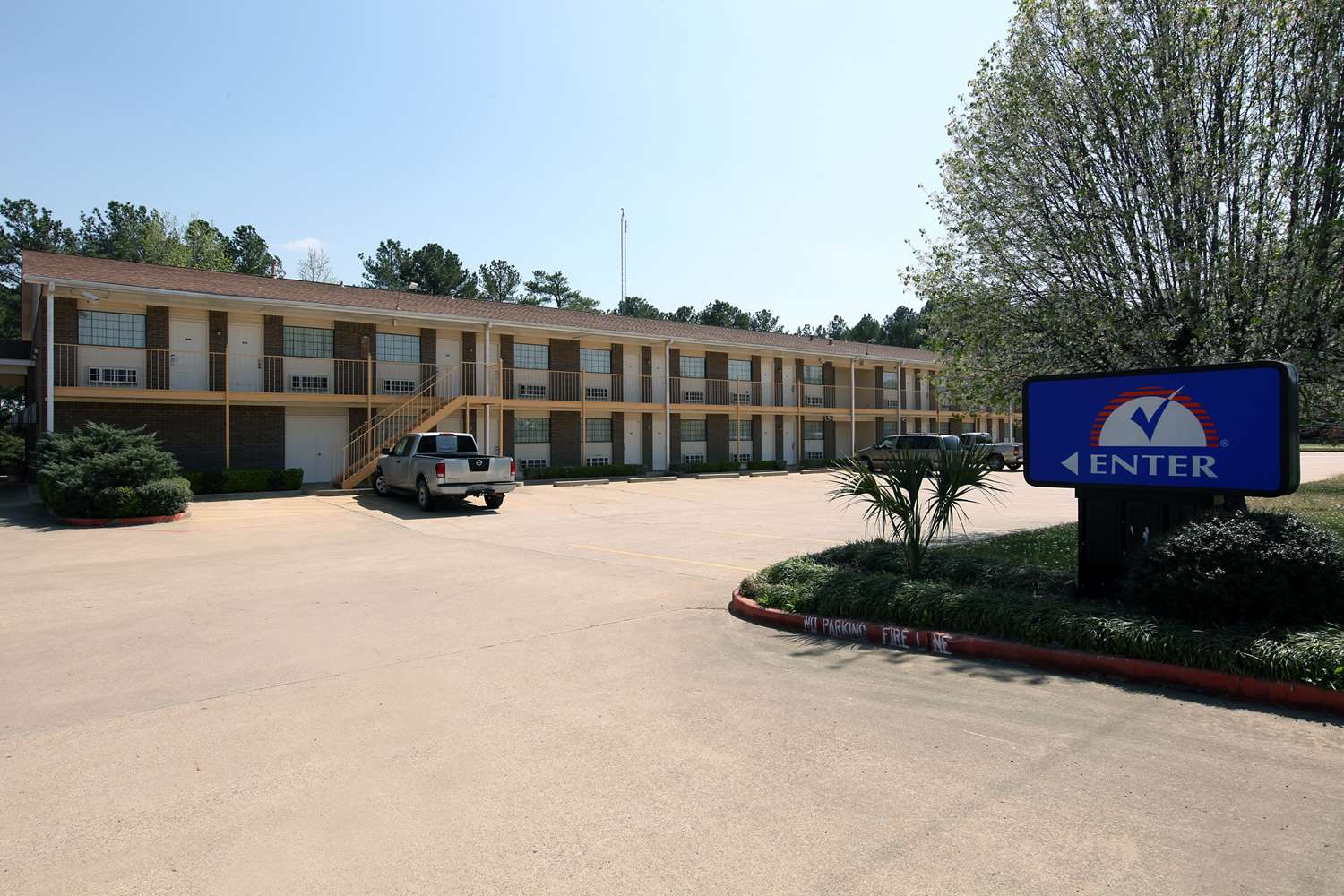 Hotel AMERICAS BEST VALUE INN TYLER WINONA