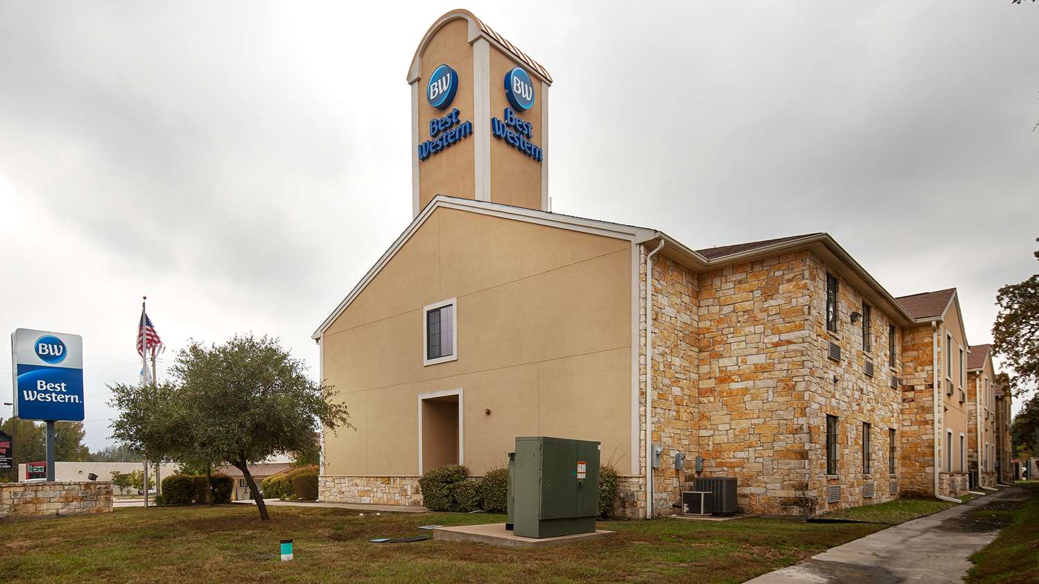 Hotel BEST WESTERN MINEOLA INN