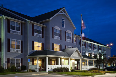 Hotel COUNTRY INN & SUITES BY RADISSON, CEDAR FALLS, IA