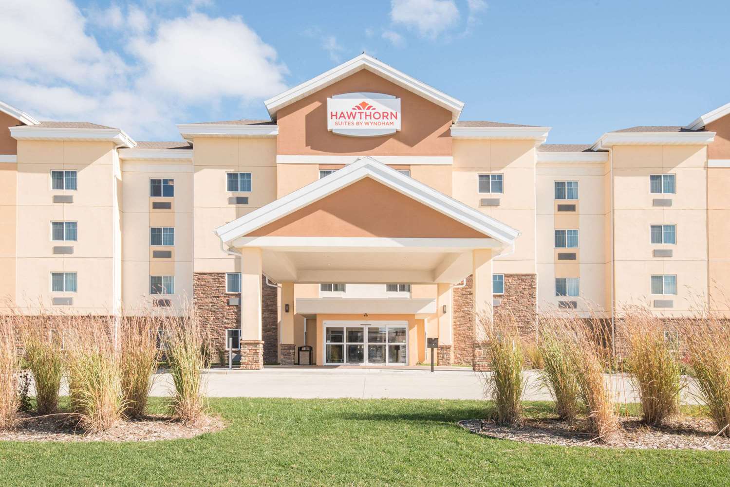 Hotel HAWTHORN SUITES BY WYNDHAM DICKINSON