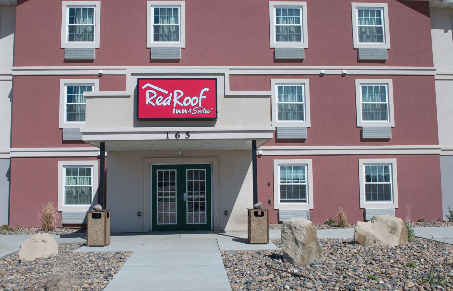 Hotel RED ROOF INN & SUITES DICKINSON