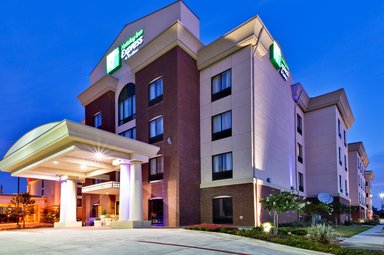 Hotel HOLIDAY INN EXPRESS & SUITES DFW WEST - HURST
