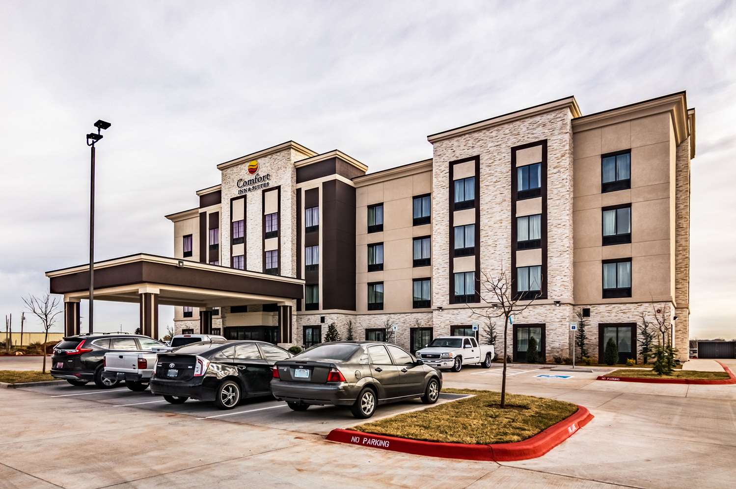 Hotel COMFORT INN & SUITES OKLAHOMA CITY SOUTH I-35