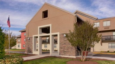 Hotel HOLIDAY INN EXPRESS NASHVILLE AIRPORT