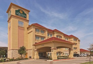 Hotel LA QUINTA INN & SUITES DFW AIRPORT WEST - BEDFORD