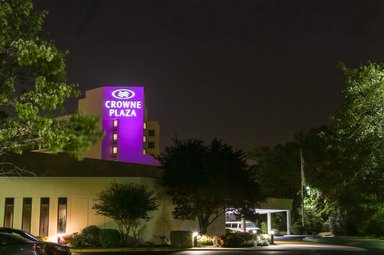Hotel CROWNE PLAZA VIRGINIA BEACH TOWN CENTER