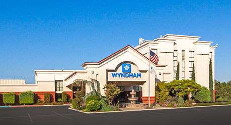Hotel WYNDHAM VISALIA