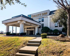 Hotel QUALITY INN FORT WORTH
