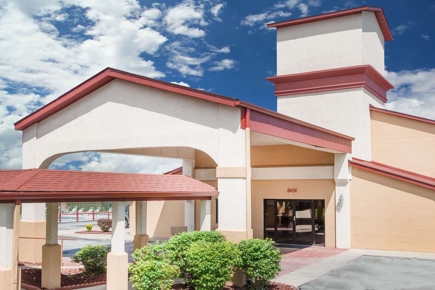 Hotel RAMADA COLUMBIA