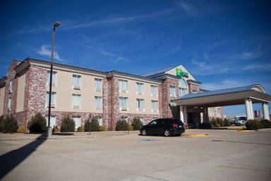 Hotel HOLIDAY INN EXPRESS & SUITES MOUNTAIN HOME