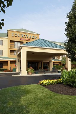 Hotel COURTYARD NEWARK GRANVILLE
