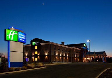 Hotel HOLIDAY INN EXPRESS & SUITES ATHENS