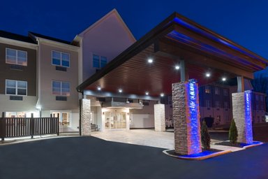 Hotel HOLIDAY INN EXPRESS & SUITES COLUMBUS AIRPORT EAST