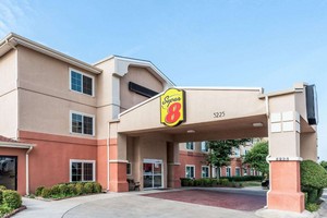 Hotel SUPER 8 FORT WORTH NORTH
